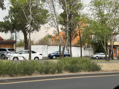 En Venta Terreno En Bosques De Las Lomas, Incluye Proyecto A