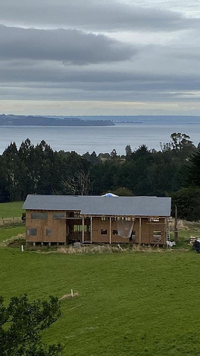 Oportunidad De Inversión - Parcela Con Casa En Construcción
