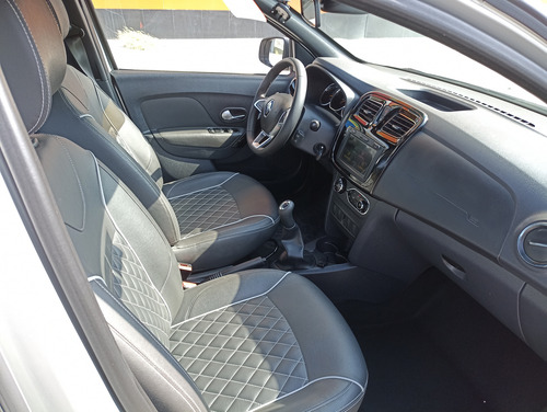 Renault Logan 1.6 Intens Mt