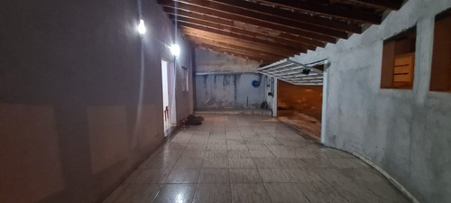 Imagem 9 de 14 de Sobrado - 2 Dormitórios - 2032