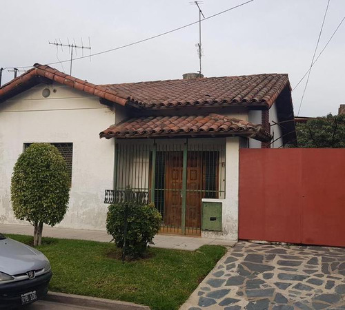 Casa En Venta 3 Ambientes En Billinghurst