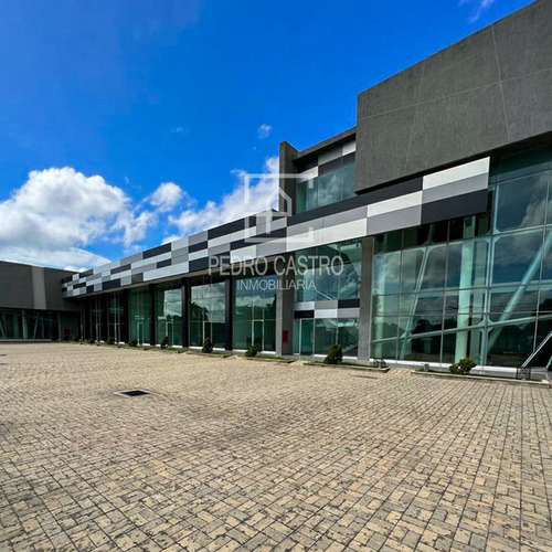 Venta O Alquiler Centro Comercial A Estrenar, Ubicado Frente Avenida Guayana Frente Del Aeropuerto, Puerto Ordaz, Bolivar, Guayana, Venezuela