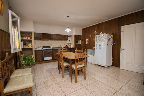 Imagen 3 de 30 de Planta Alta Tres Dormitorios Concochera Y Terraza