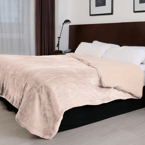 Edredon Catana Home Flannel Con Corderito Queen 220 X 240 Cm