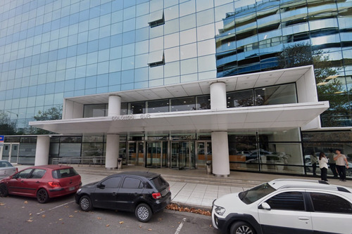Oficinas En Alquiler | Colonos Plaza, Juana Manso 305-355, Puerto Madero, Caba | 1.461 M²