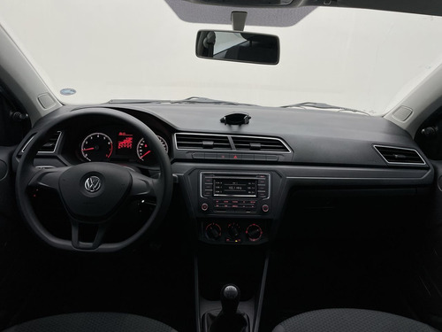 Imagem 12 de 14 de Volkswagen Voyage 1.6 Msi Flex 8v 4p
