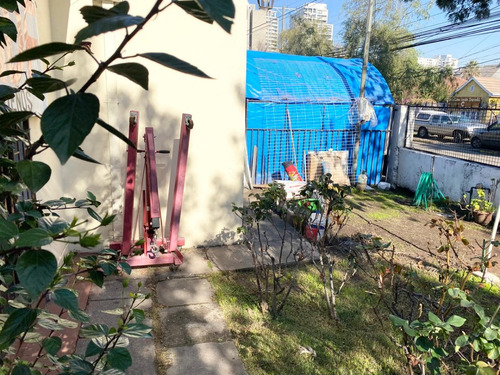 Vendo Solida Casa Con Dpto 6d/3b/5e/2b Ñuñoa, Santiago Chile