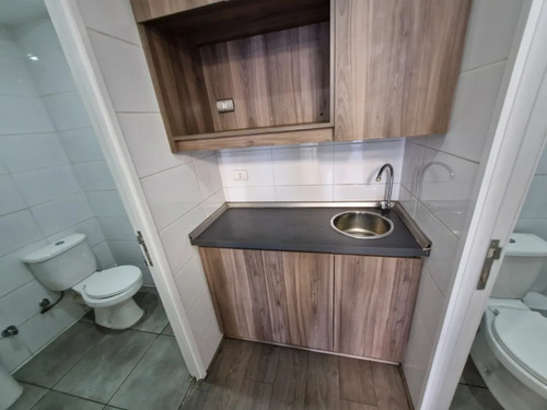 Of. Alameda 4050- Metro / 3 Privados-2 Baños / 2 Estac +1 Bd