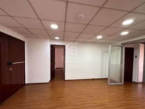 Elegante Oficina Con Espectacular Vista