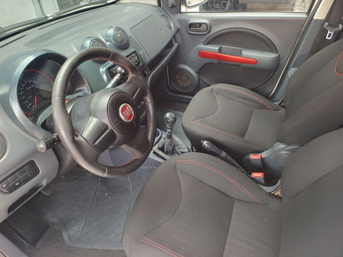 Fiat Uno 1.4 Sporting Flex 5p