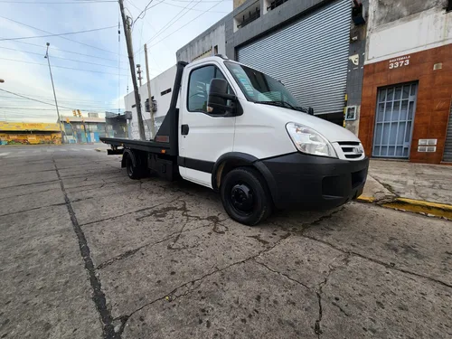 Iveco Daily 55c16 Paso 3750 Con Plancha Para Autos.
