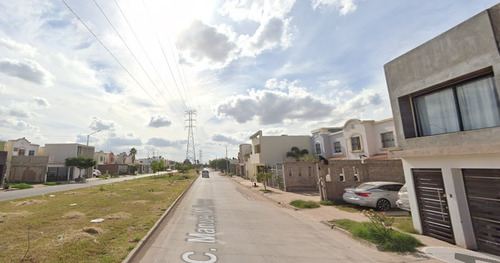 Casa En Remate-c. Manuel M.ponce, Jardines Del Bosque, Los Mochis, Sinaloa. -jcbb9