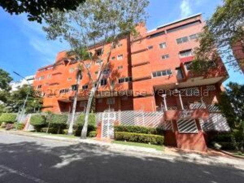 #23-24063  Bello Y Amplio Apartamento Dúplex En Colinas De Valle Arriba 