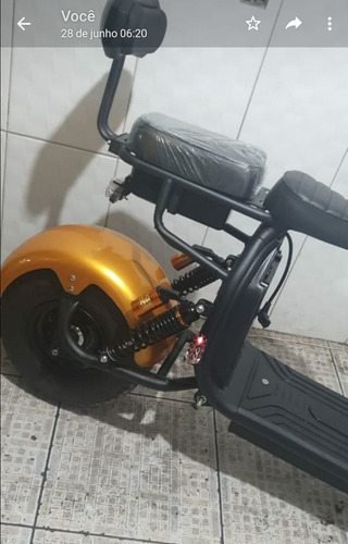 Imagem 3 de 4 de Moto Elétrica