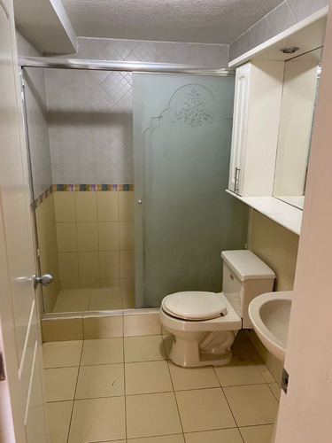 Imagen 13 de 17 de Departamento En Venta - Sector Santa Lucía - Precio Negociable