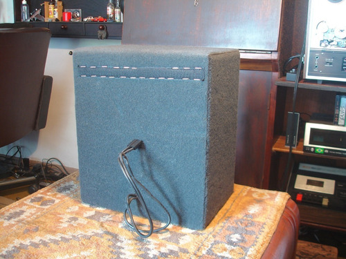 Jl Audio Subwoofer 8w 1-4 ( Americano )