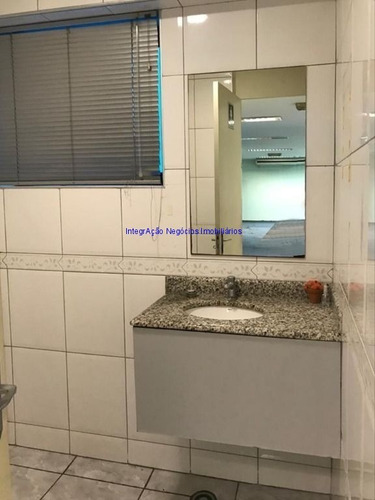 Imagem 8 de 23 de Prédio Comercial 900m², Térreo : 01 Recepção Com Balcão, 01 Lavabo, 01 Sala De Reunião, 01 Salão Amplo Com 02 Banheiros, 01 Sala Com Lavabo, - 21052700 - 69538621