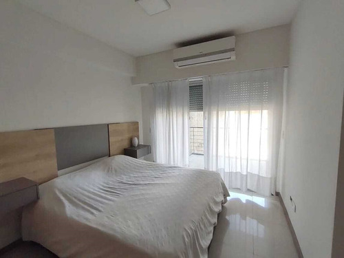 Departamento En Alquiler Loft Con Balcón En San Telmo, Capital Federal, Buenos Aires
