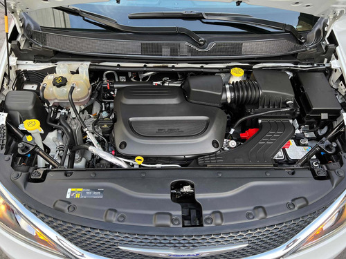 Imagen 9 de 15 de Chrysler Pacifica 3.7 3.6 2020