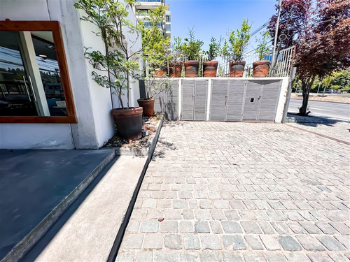 Local Comercial En Venta En Vitacura