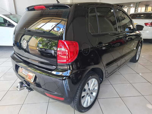 Imagem 5 de 15 de Volkswagen Fox 1.0 8v (g2) (trend) 4p 2013