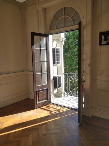 Excelente Apartamento De 300 M2 Ideal Para Empresa