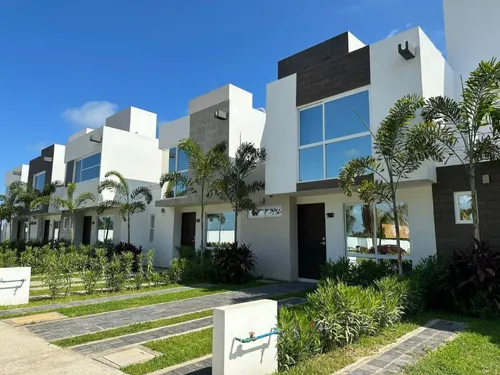 Casa Residencial En Bonfil Acapulco