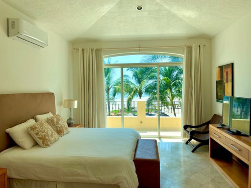 Imagen 9 de 11 de Villa En Venta, Marina Vallarta Portofino, Frente Al Mar