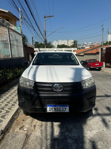 Toyota Hilux 2.8 Tdi Std Cab. Simples 4x4 2p