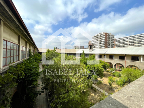 Formidable Monasterio Francés En Arriendo - Ñuñoa