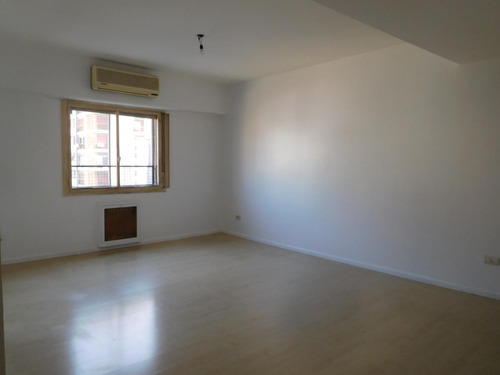 Imagen 4 de 30 de Centro, A Mts De Florida Y Galerias Pacifico, Depto 3 Ambientes , 2 Baños, Cocina 6 X 3 Mts, 88 M2
