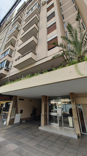 Venta: Muy Buen Depto 2 Amb C/balcon En Lomitas!