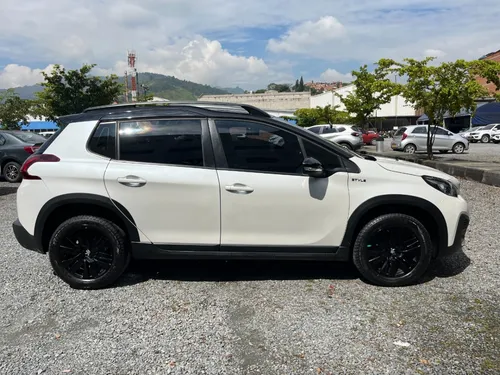 Peugeot 2008 Style 1.6 At 4x2
