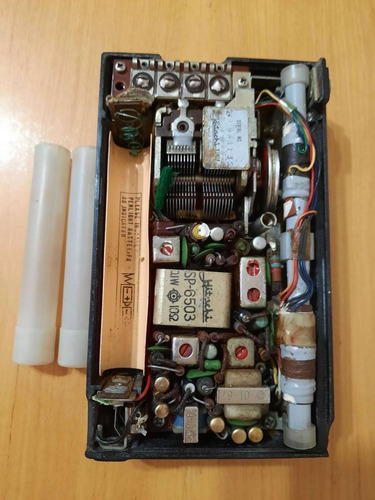 Antigua Radio Japonesa Hitachi Con Estuche De Cuero Original