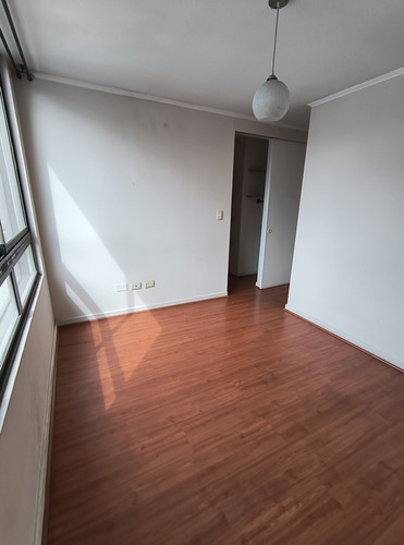 Arriendo Departamento Santiago Centro 3 Dormitorios, 2 Baños
