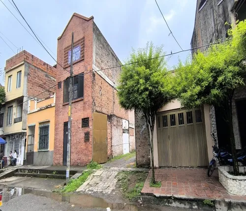 Venta Bodega Y Lote Barrio Cristobal Colon