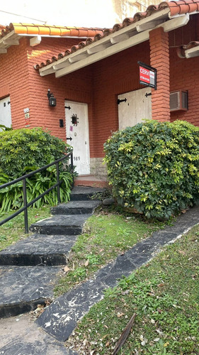 Casa A Reciclar En Barrio River, Victorino De La Plaza Y Bavio, Zona Di Tella