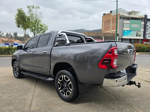Toyota Hilux 2.8l SRX 4x4 Diesel