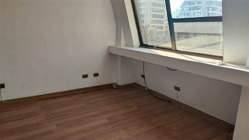 Imagen 2 de 4 de Oficina En Arriendo Barrio El Golf