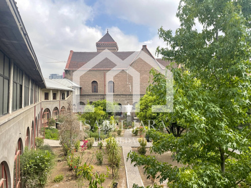 Formidable Monasterio Francés En Arriendo - Ñuñoa