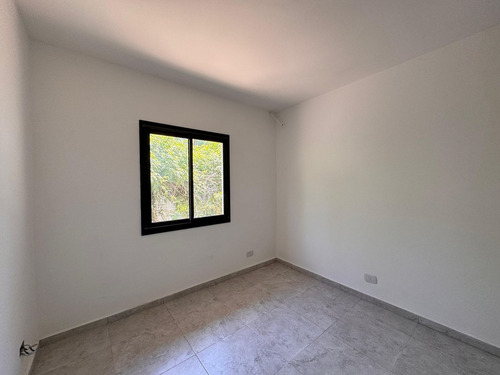Casa En Housing Con Pileta 3 Dorm Arguello