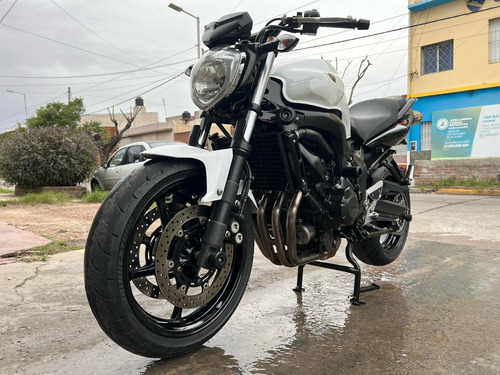 Yamaha Fz6