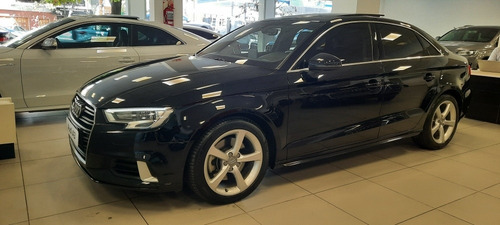Imagen 2 de 25 de Audi A3 2018 2.0 Tfsi Sedan 190cv Audibsas Usado