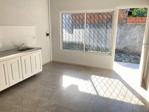 Alquiler Dpto 2 Amb A Estrenar Berazategui