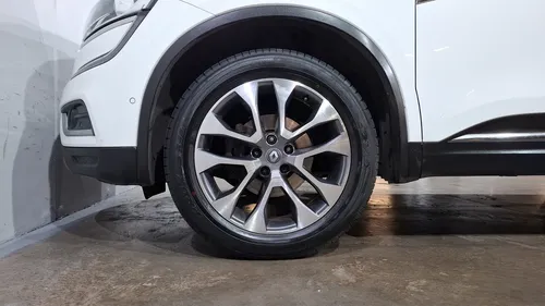 Renault Koleos 2.5 Iconic Cvt