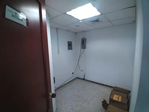 Oficina En Arriendo En San Pedro. Cod A10794