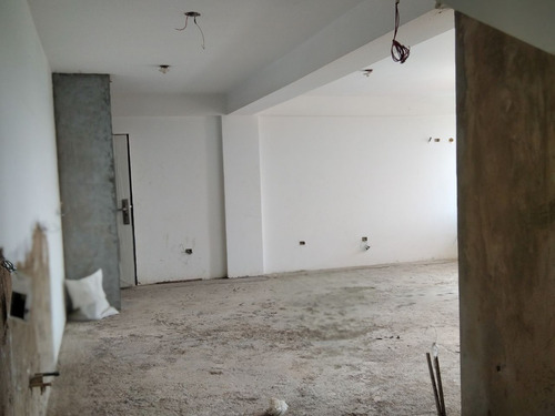 Imagen 10 de 22 de Pent-house En Venta En Urb. Arivana, Conj. Res. Kamila Suites