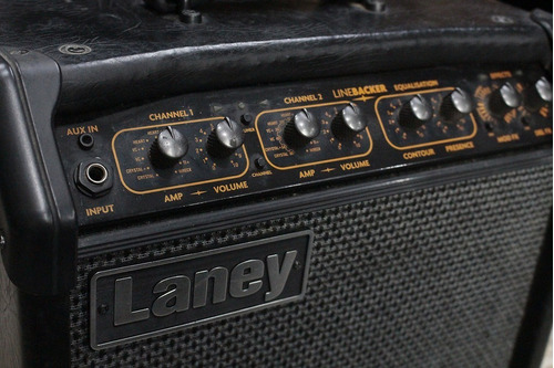 Mitones Instantáneamente Reactor Amplificador Guitarra Laney Line Lr20 | MercadoLivre