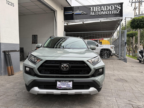 Toyota RAV4 2.5 Adventure 4wd At