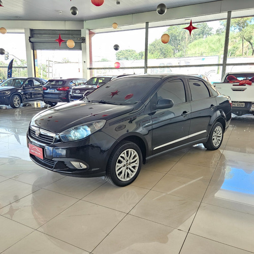 Fiat Grand Siena 1.6 16v Essence Flex 4p